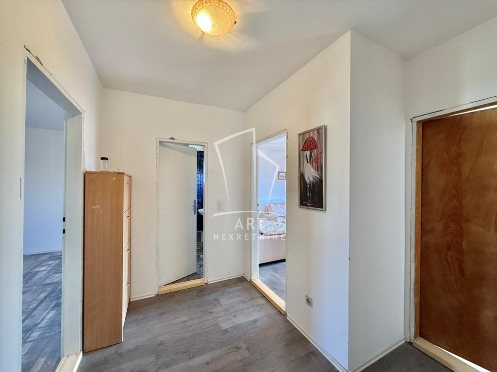 Slika 2 - Veštih pletilja,  Kuća na prodaju, 274m2, 220.000€