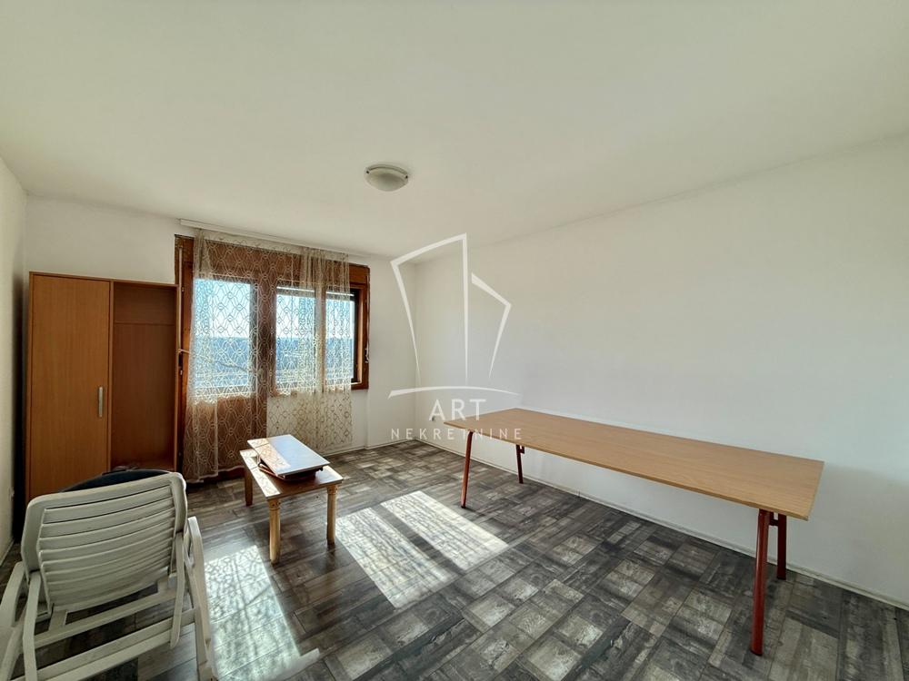 Slika 1 - Veštih pletilja,  Kuća na prodaju, 274m2, 220.000€