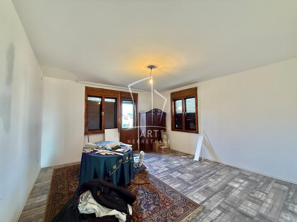 Slika 5 - Veštih pletilja,  Kuća na prodaju, 274m2, 220.000€