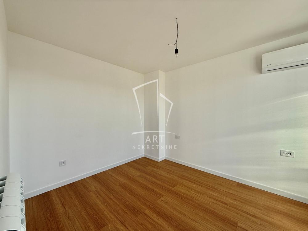 Slika 8 - Ozrenska, Četvorosoban stan na prodaju, 162m2, 426.800€