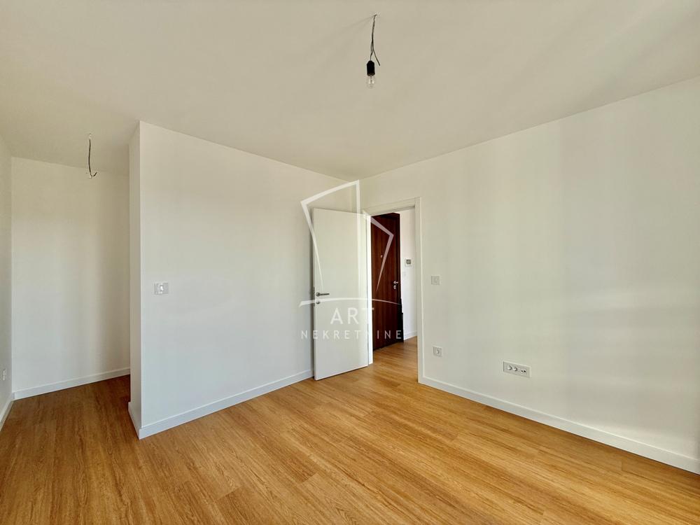 Slika 9 - Ozrenska, Četvorosoban stan na prodaju, 162m2, 426.800€