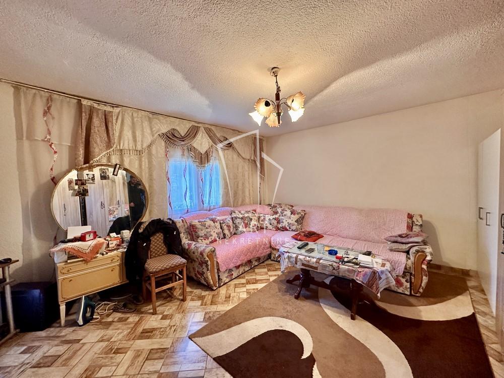 Slika 1 - Braće Nastasijević,  Kuća na prodaju, 146m2, 220.000€