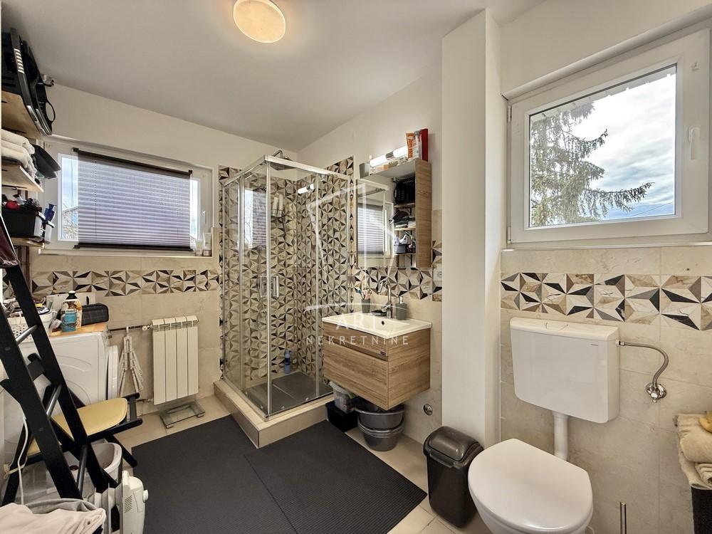 Slika 11 - Beogradska 1. deo,  Kuća na prodaju, 110m2, 225.000€