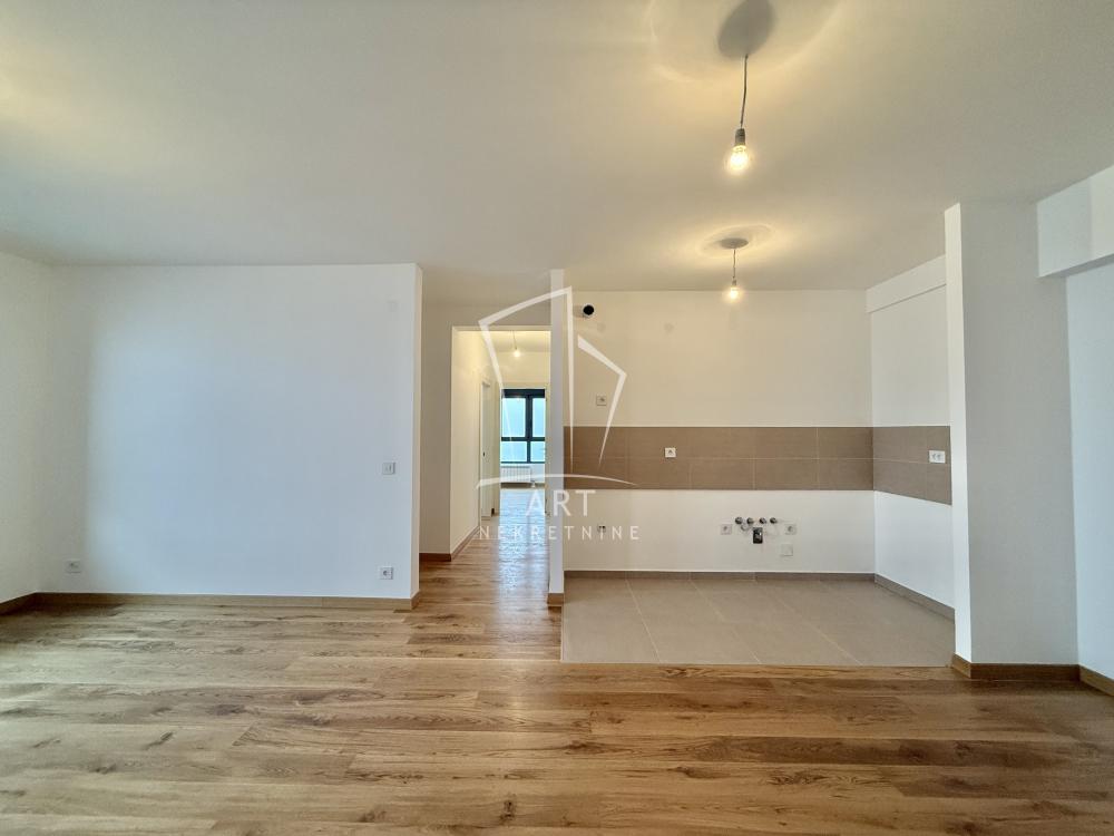 Slika 2 - Vojvode Stepe, Četvorosoban stan na prodaju, 95m2, 335.000€