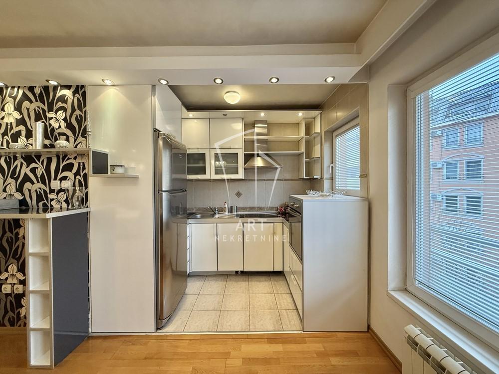 Slika 6 - Svetozara Ćorovića, Četvorosoban stan na prodaju, 127m2, 460.000€