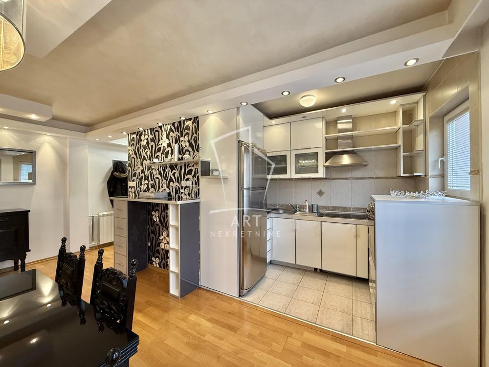 Slika 4 - Svetozara Ćorovića, Četvorosoban stan na prodaju, 127m2, 460.000€