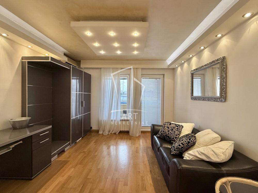 Slika 9 - Svetozara Ćorovića, Četvorosoban stan na prodaju, 127m2, 460.000€