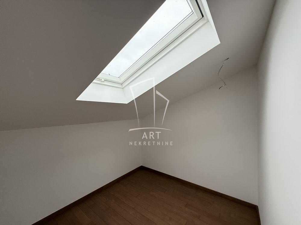 Slika 11 - Milana Rakića, Troiposoban stan na prodaju, 87m2, 255.000€