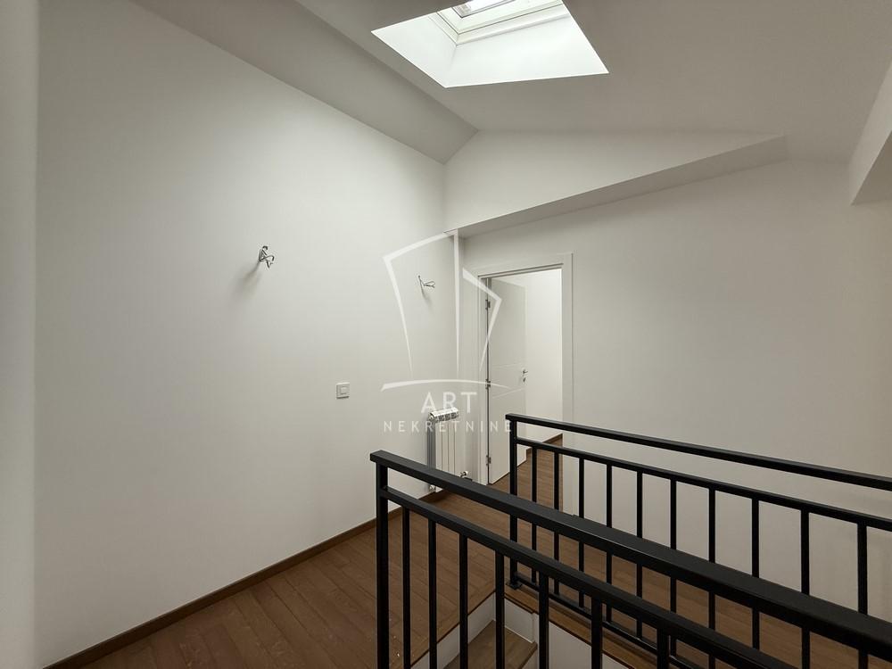 Slika 7 - Milana Rakića, Troiposoban stan na prodaju, 87m2, 255.000€