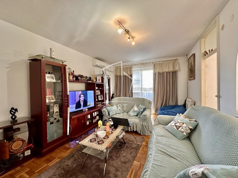 Glavna slika -Marka Čelebonovića, Četvorosoban stan na prodaju, 97m2, 310.000€