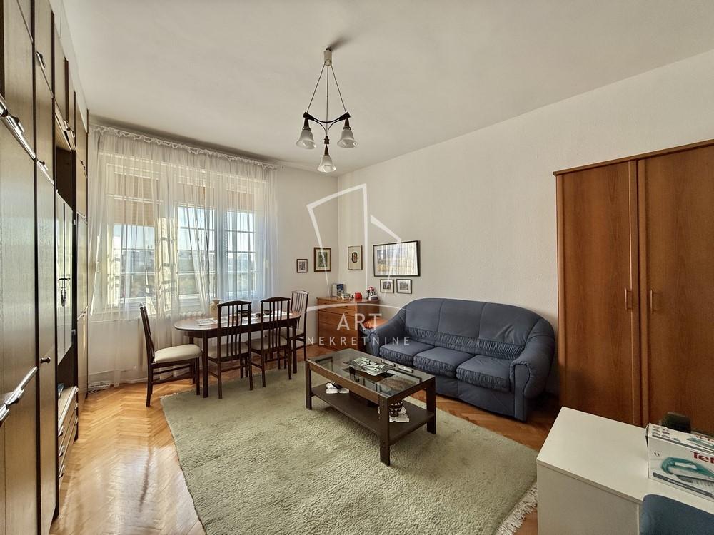 Slika 7 - Vlajkovićeva, Četvorosoban stan na prodaju, 115m2, 795.000€