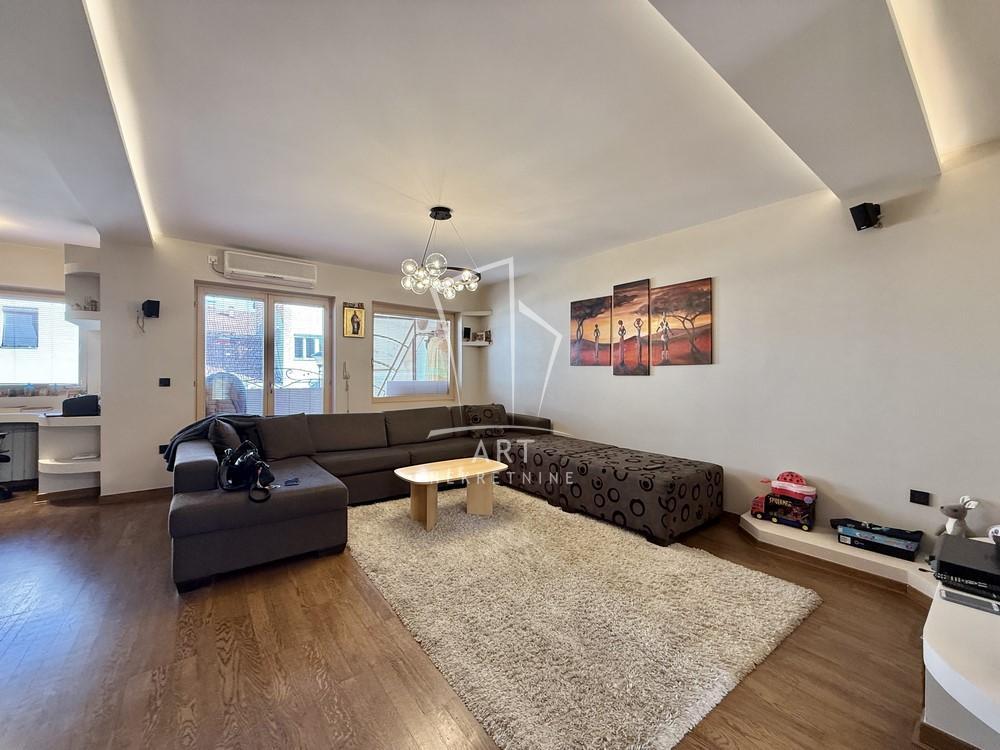 Glavna slika -Gočka,  Kuća na prodaju, 179m2, 300.000€