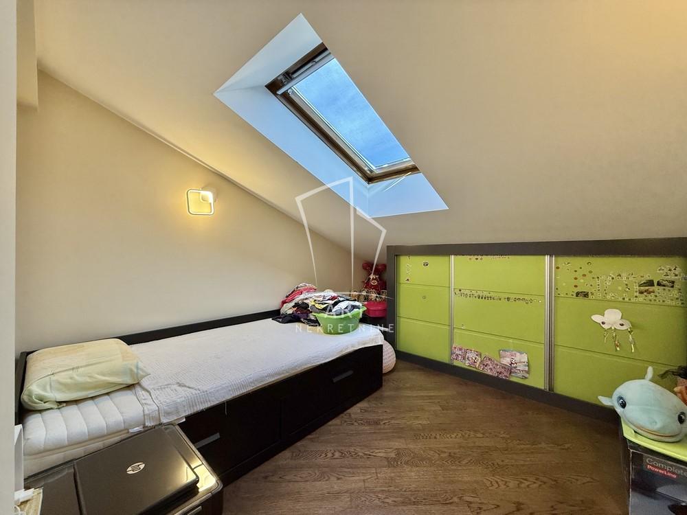 Slika 9 - Gočka, Šestosoban stan na prodaju, 179m2, 300.000€