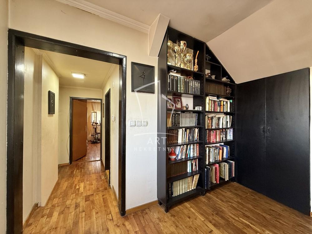 Slika 4 - Karađorđeva, Četvorosoban stan na prodaju, 96m2, 288.000€