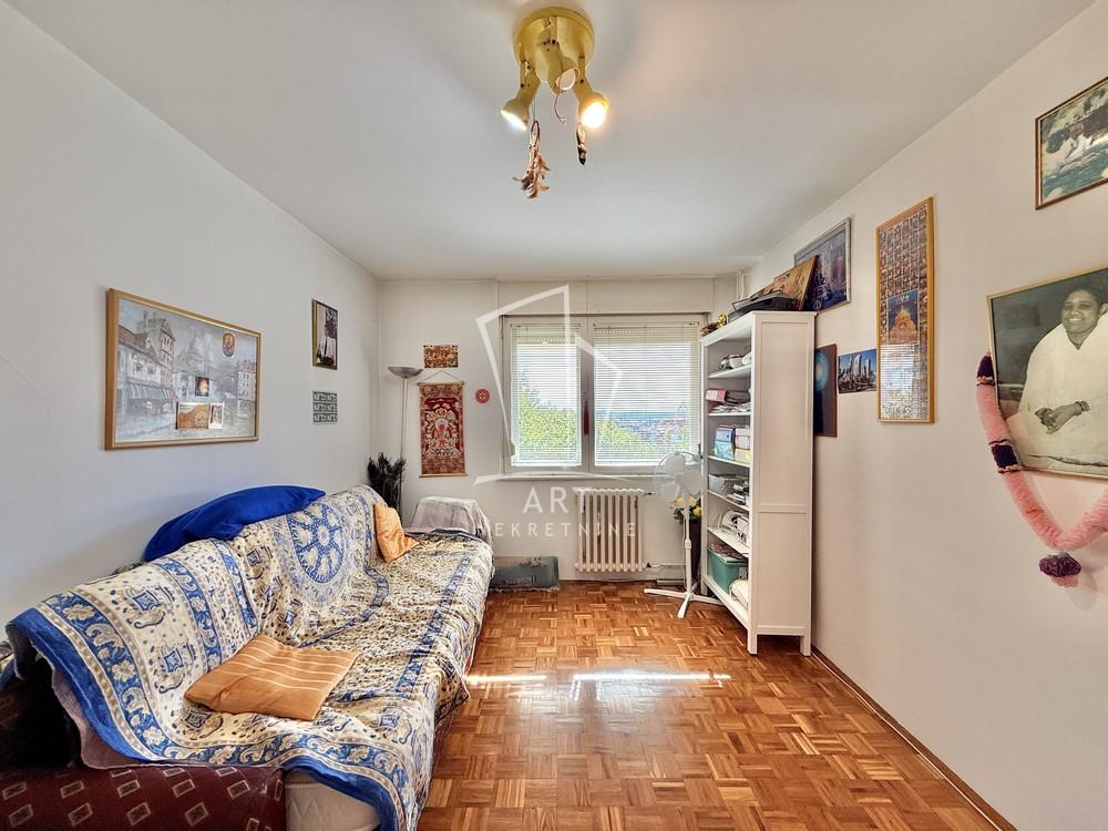 Slika 9 - Trgovačka, Troiposoban stan na prodaju, 101m2, 270.000€