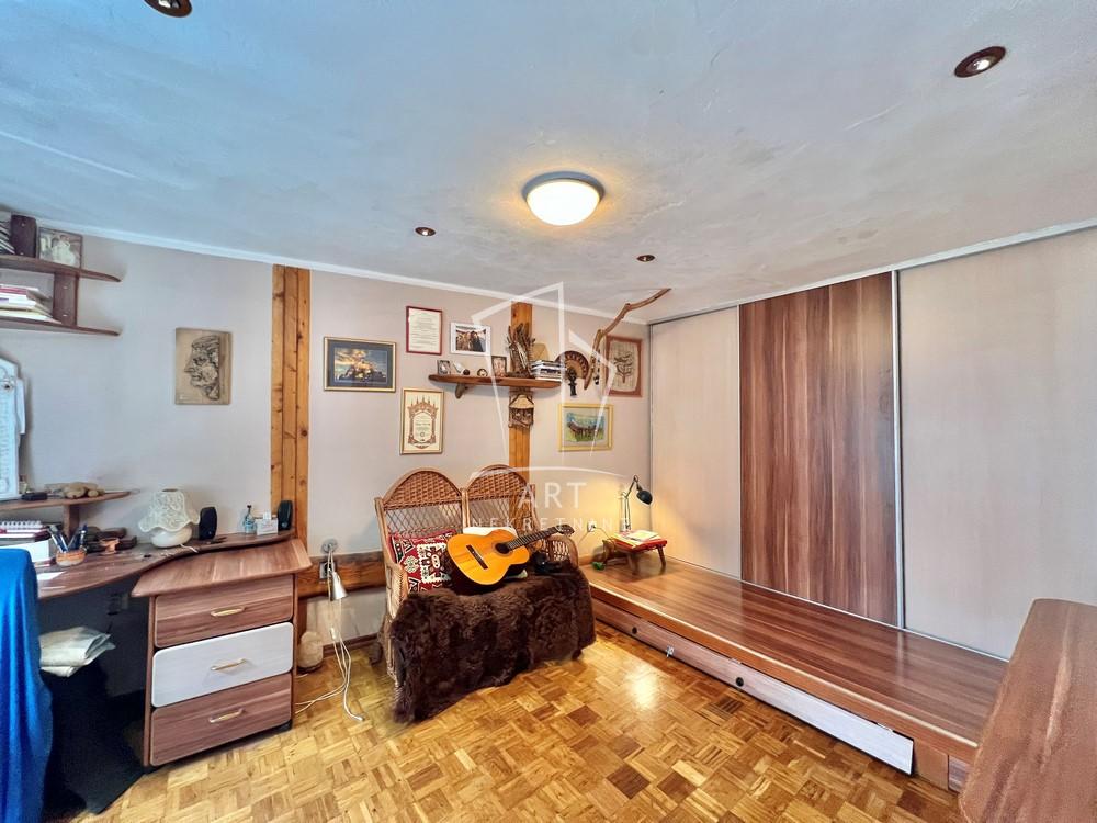 Slika 7 - Tina Ujevića, Četvorosoban stan na prodaju, 87m2, 200.000€