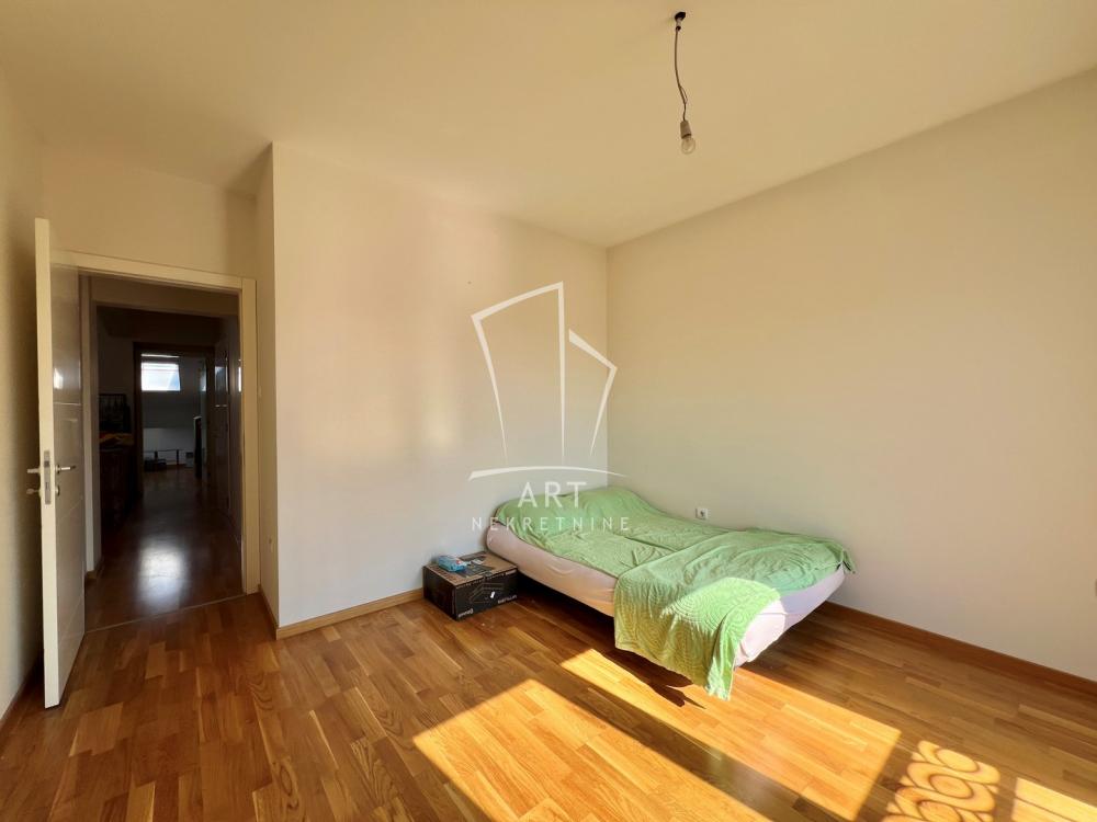 Slika 4 - Budimska, Petosoban stan na prodaju, 165m2, 533.500€