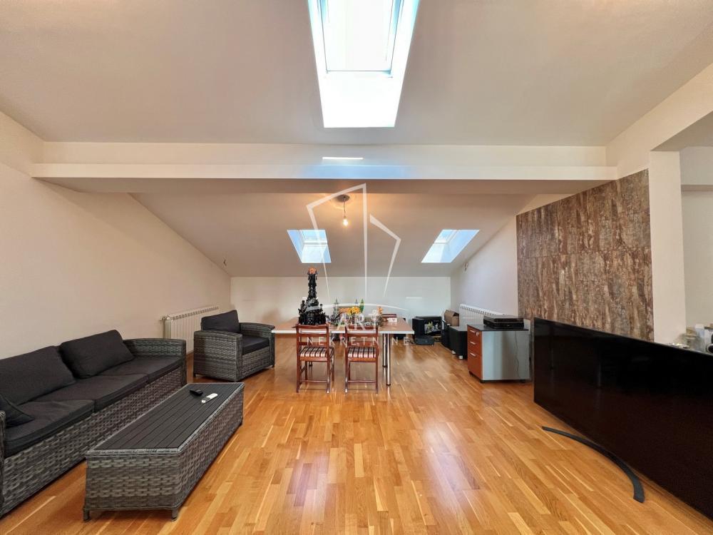 Glavna slika -Budimska, Petosoban stan na prodaju, 165m2, 533.500€