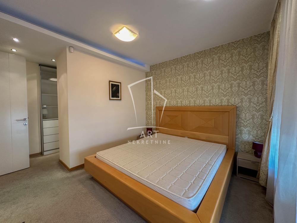 Slika 4 - Bulevar Crvene Armije, Trosoban stan na prodaju, 106m2, 399.000€