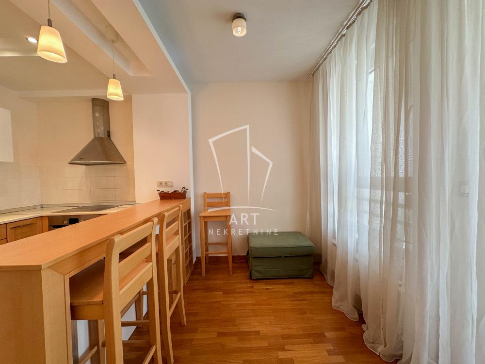 Slika 9 - Bulevar Crvene Armije, Trosoban stan na prodaju, 106m2, 399.000€