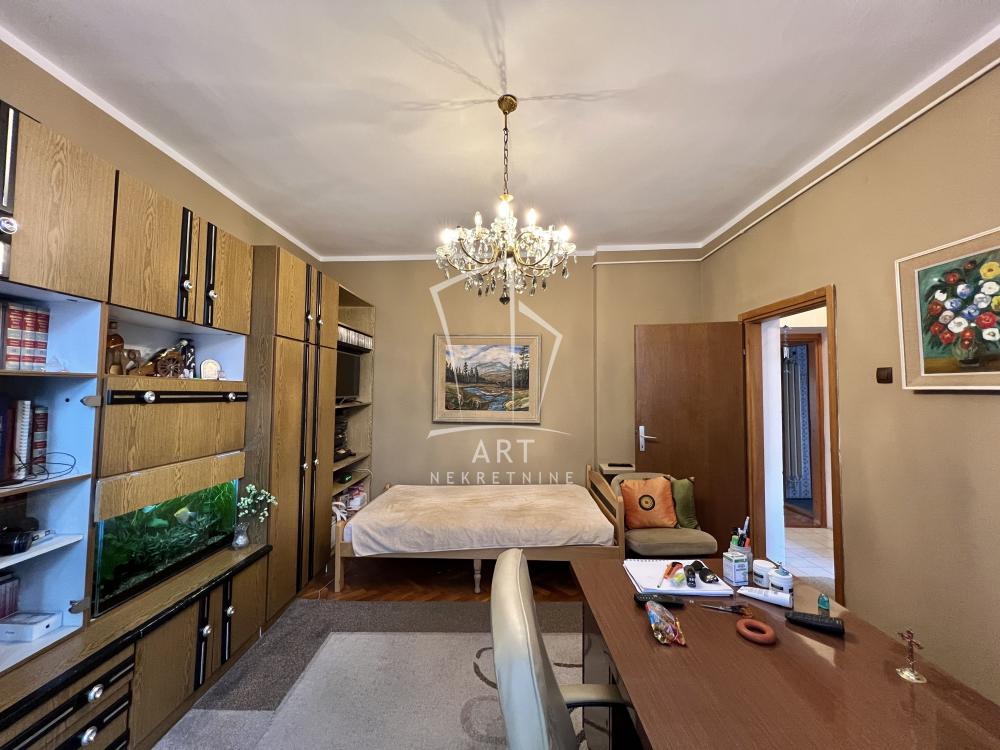 Slika 10 - Vladimira Gaćinovića,  Kuća na prodaju, 403m2, 2.500.000€