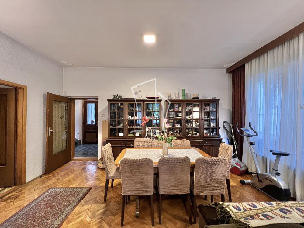 Slika 6 - Vladimira Gaćinovića,  Kuća na prodaju, 403m2, 2.500.000€