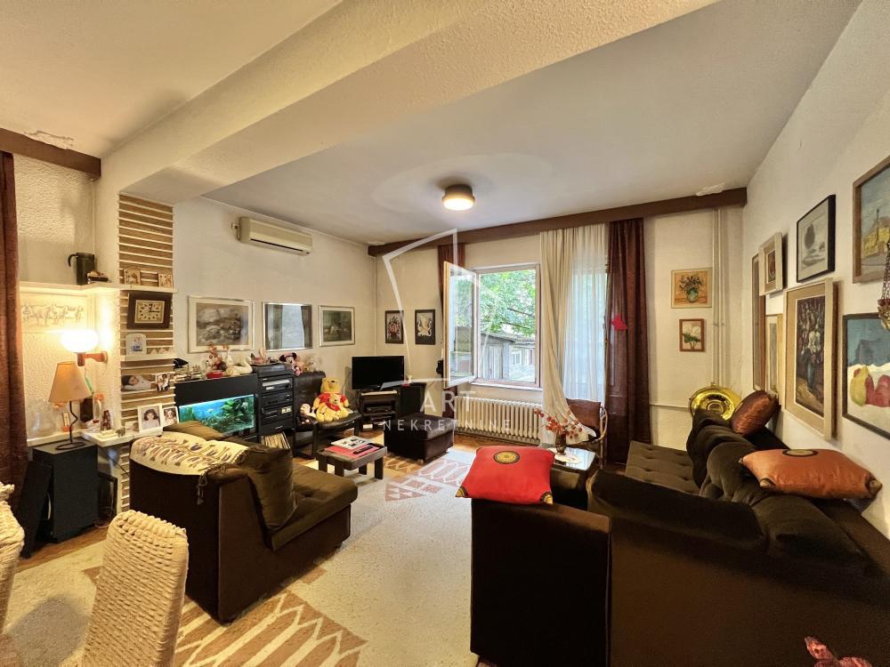 Glavna slika -Vladimira Gaćinovića,  Kuća na prodaju, 403m2, 2.500.000€