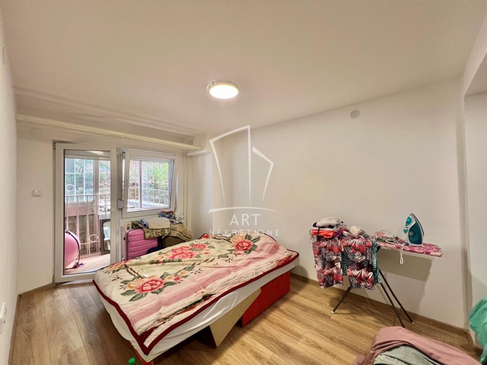 Slika 4 - Velizara Stankovića, Dvoiposoban stan na prodaju, 68m2, 118.000€