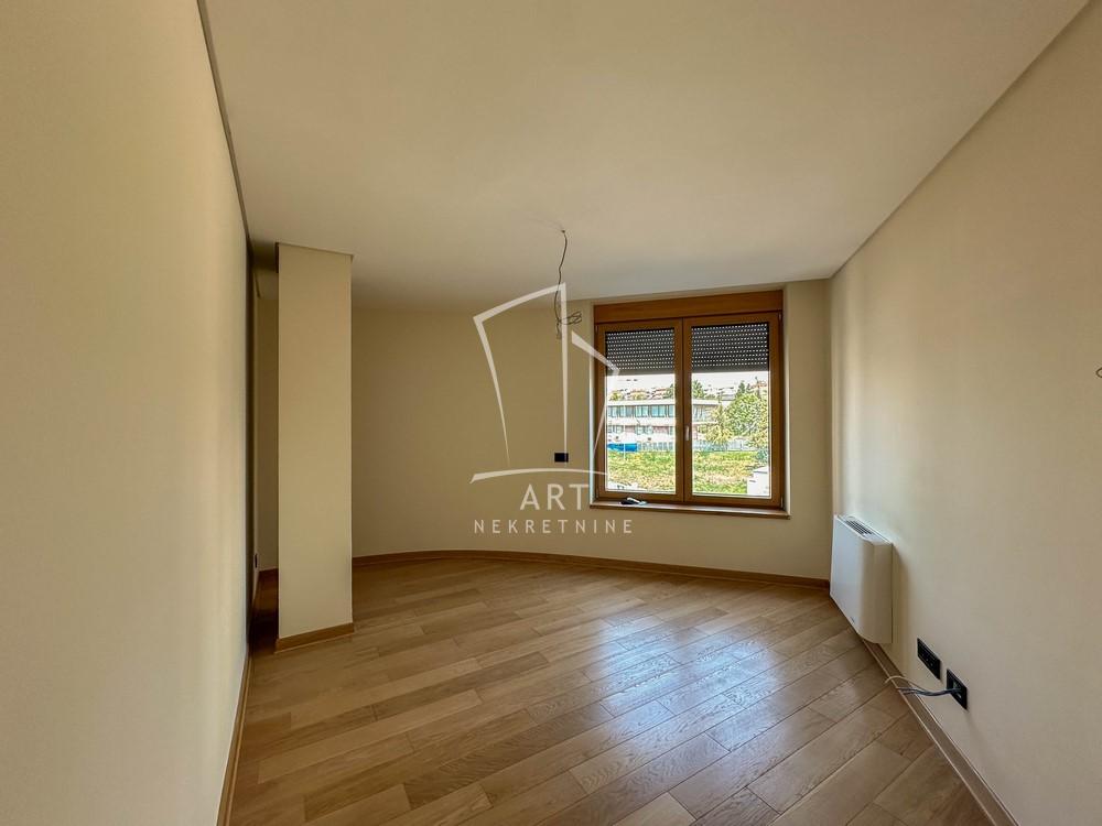 Slika 3 - Stojana Protića, Trosoban stan na prodaju, 145m2, 815.000€