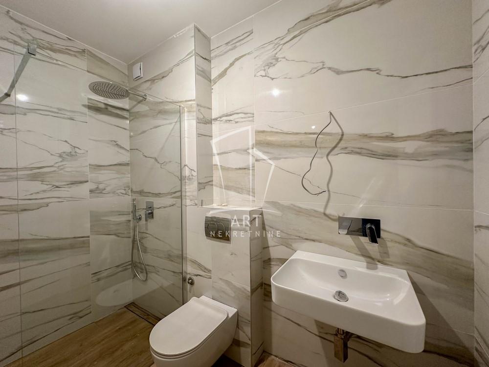 Slika 11 - Stojana Protića, Trosoban stan na prodaju, 145m2, 815.000€