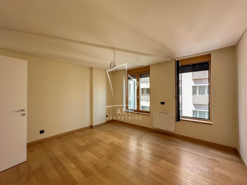 Slika 4 - Stojana Protića, Trosoban stan na prodaju, 145m2, 815.000€