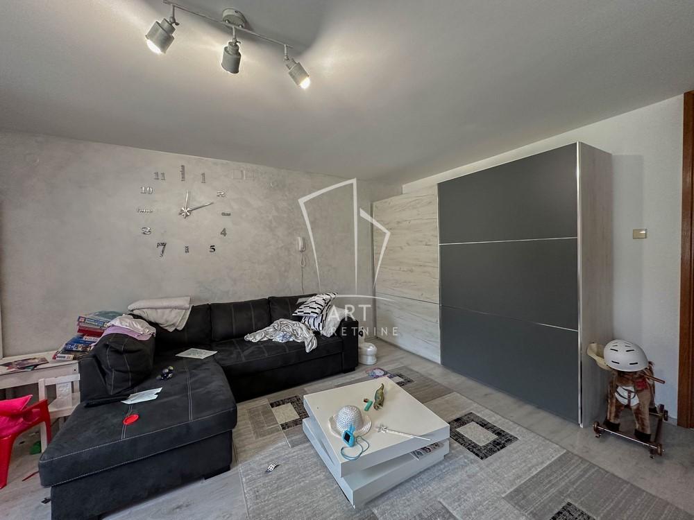 Slika 3 - Prizrenska,  Kuća na prodaju, 203m2, 510.000€