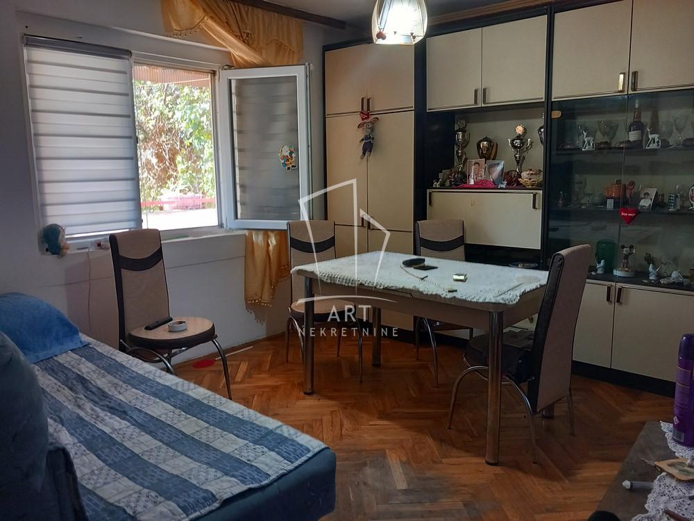 Slika 9 - Obršinska,  Kuća na prodaju, 94m2, 120.000€
