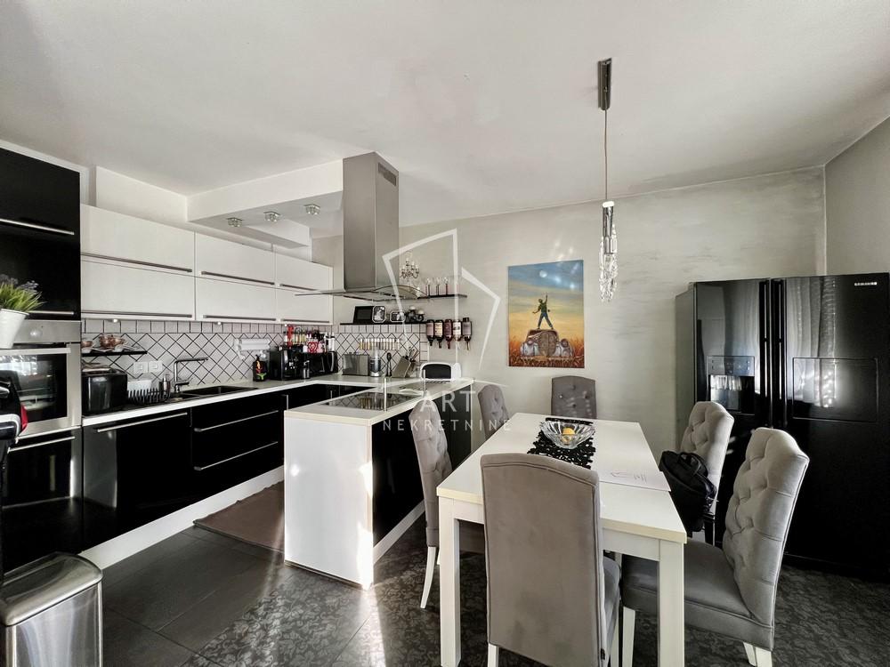 Slika 5 - Vojvode Stepe, Četvorosoban stan na prodaju, 110m2, 400.000€