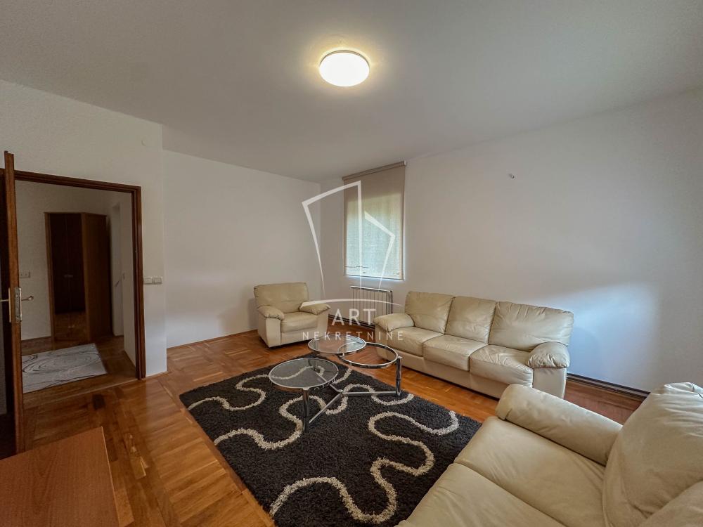 Slika 2 - Vojvode Vlahovića,  Kuća na prodaju, 224m2, 358.400€