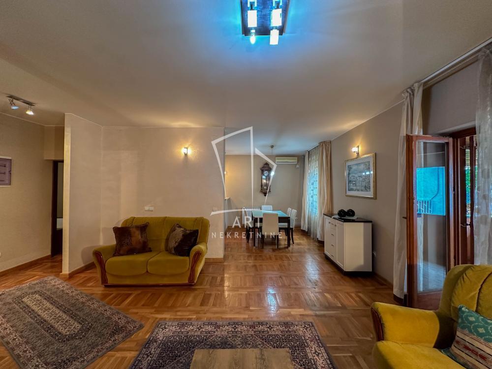 Glavna slika -Vojvode Vlahovića,  Kuća na prodaju, 224m2, 358.400€