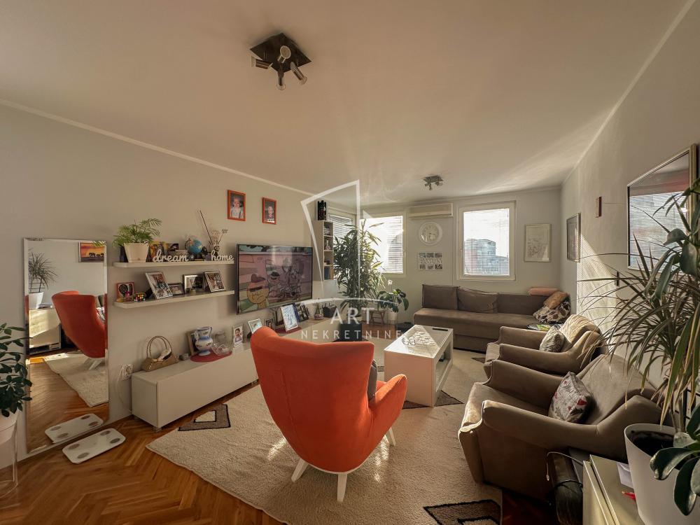 Slika 1 - Vidikovački venac, Četvorosoban stan na prodaju, 100m2, 229.000€