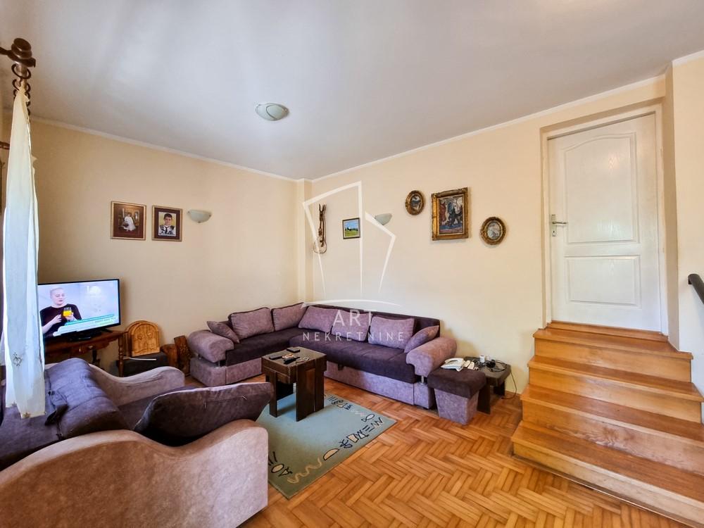 Slika 5 - Koriška,  Kuća na prodaju, 222m2, 269.000€