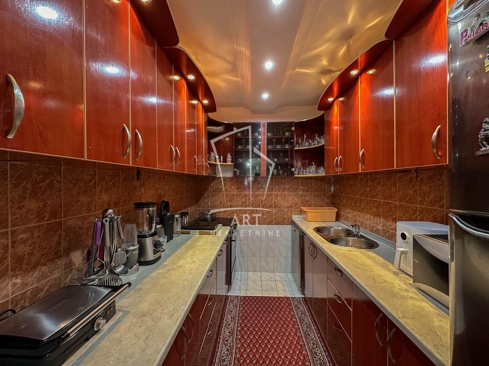 Slika 7 - Generala Aračića, Trosoban stan na prodaju, 77m2, 240.000€