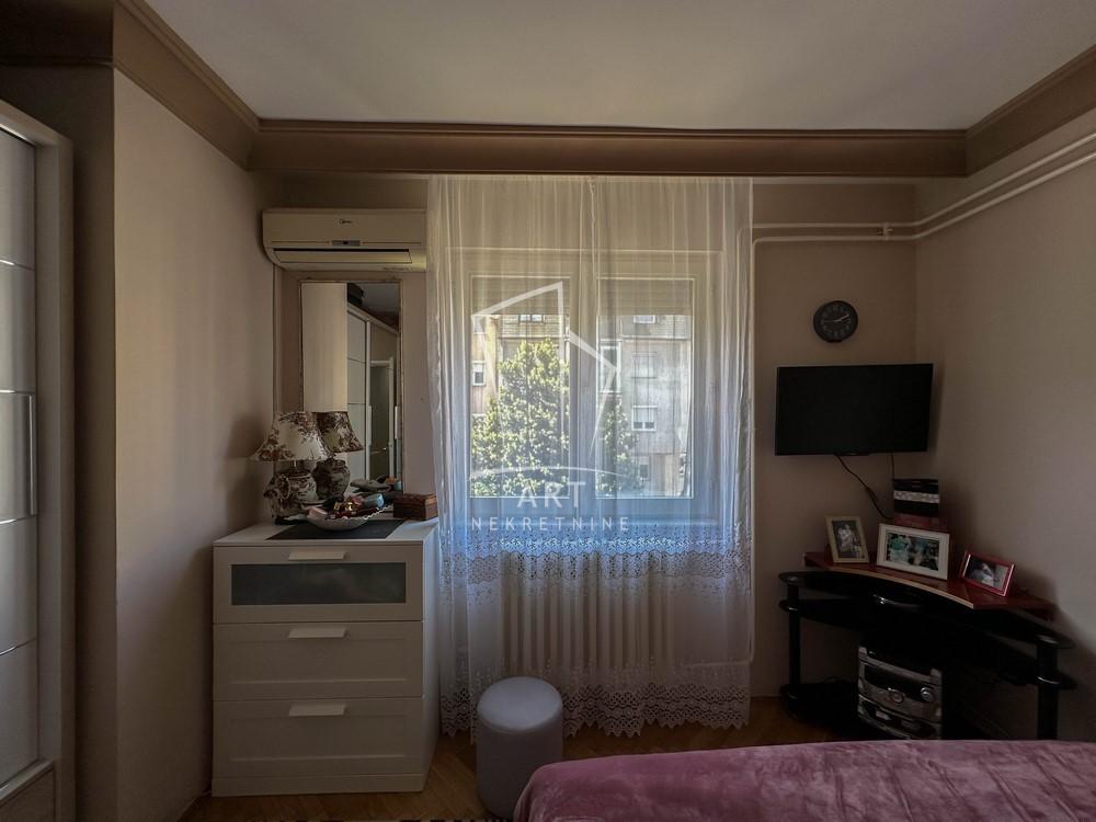 Slika 10 - Generala Aračića, Trosoban stan na prodaju, 77m2, 240.000€