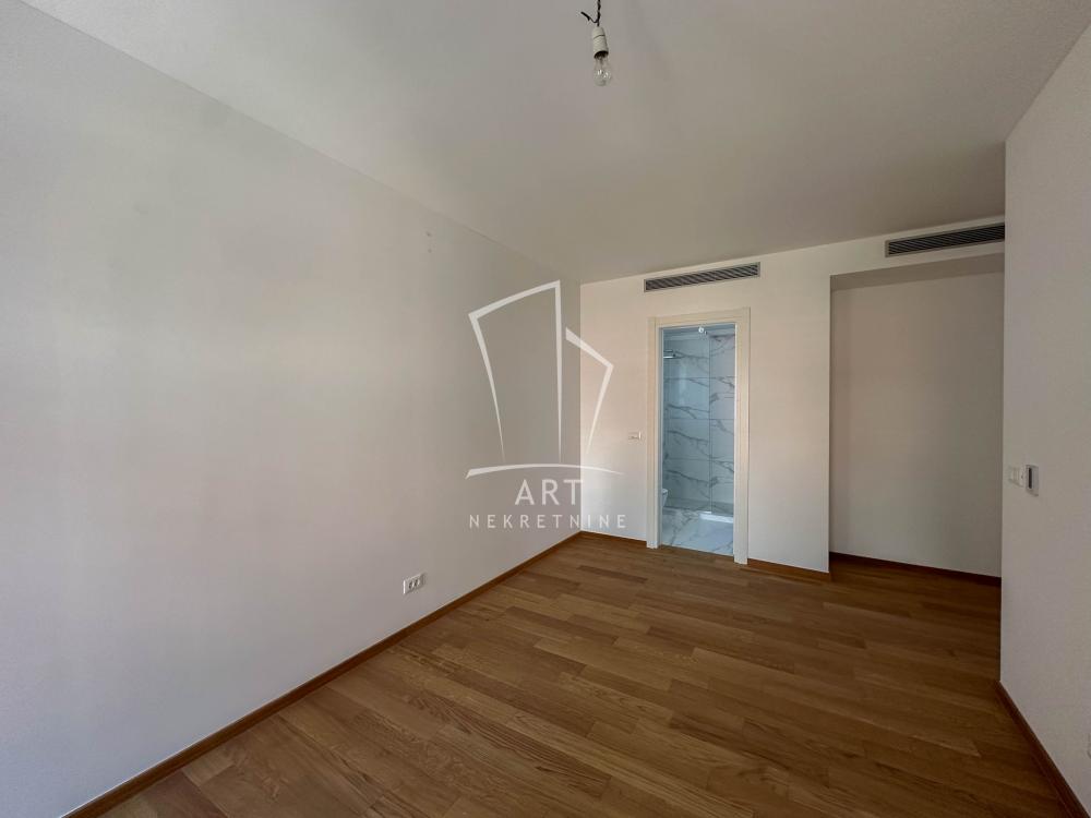 Slika 10 - Lamartinova, Petosoban stan na prodaju, 224m2, 1.016.080€