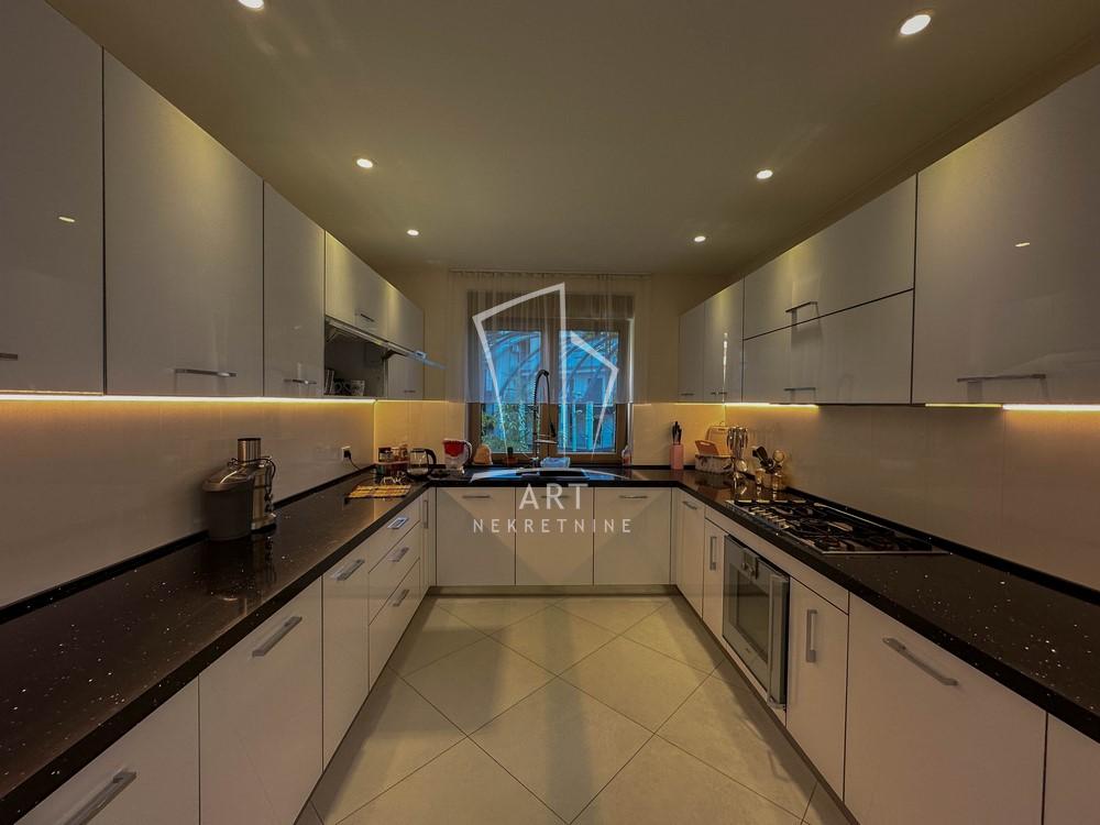 Slika 4 - Diane Budisavljević,  Stan na prodaju, 369m2, 1.100.000€