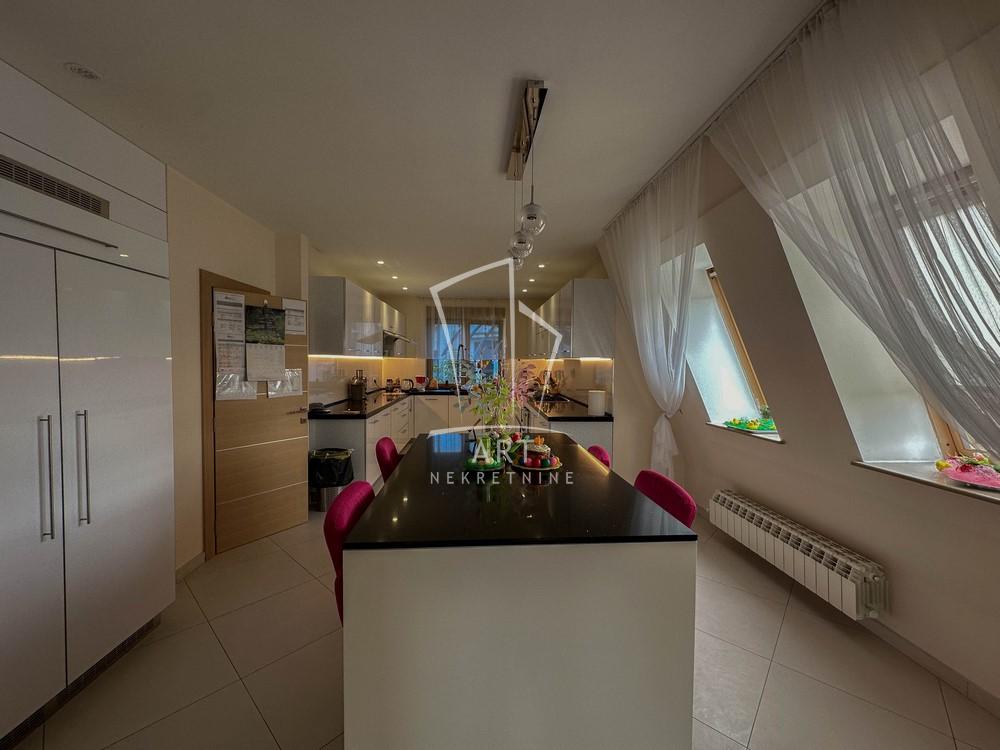 Slika 3 - Diane Budisavljević,  Stan na prodaju, 369m2, 1.100.000€