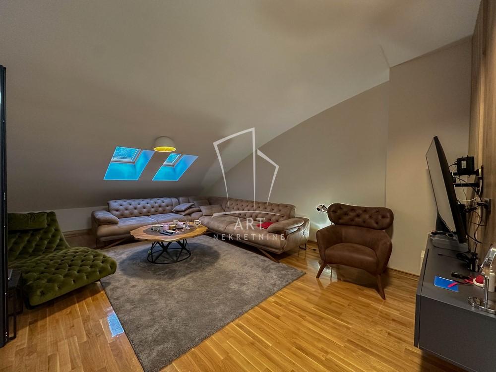 Slika 1 - Slavka Ćuruvije, Četvorosoban stan na prodaju, 129m2, 480.000€