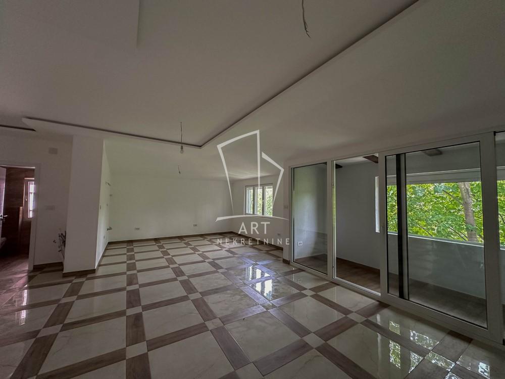 Slika 3 - Miše Vujića, Trosoban stan na prodaju, 68m2, 237.500€