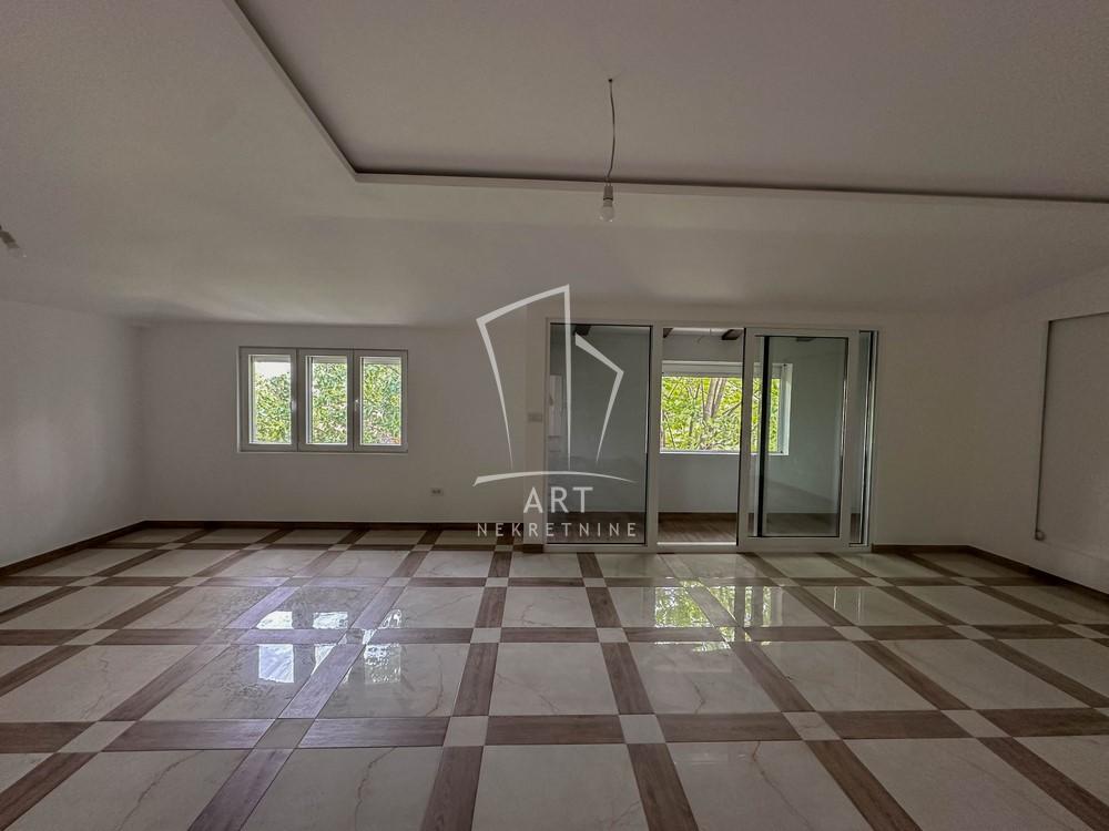 Slika 2 - Miše Vujića, Trosoban stan na prodaju, 68m2, 237.500€