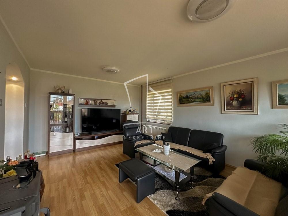 Slika 2 - Put za Pavićevac,  Kuća na prodaju, 363m2, 270.000€