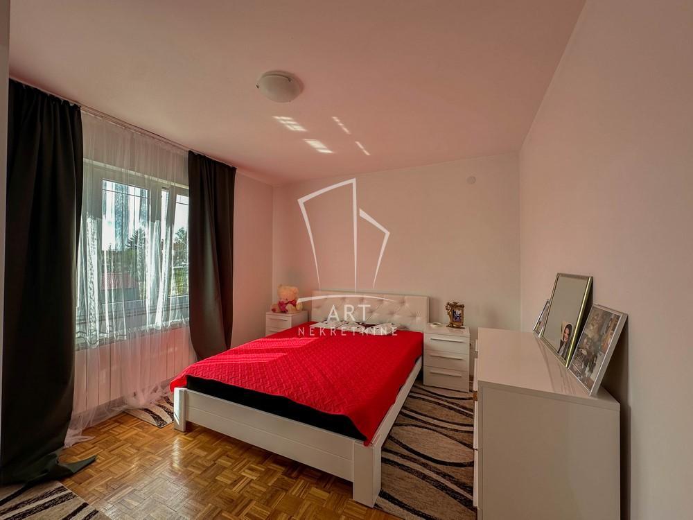 Slika 4 - Put za Pavićevac,  Kuća na prodaju, 363m2, 270.000€