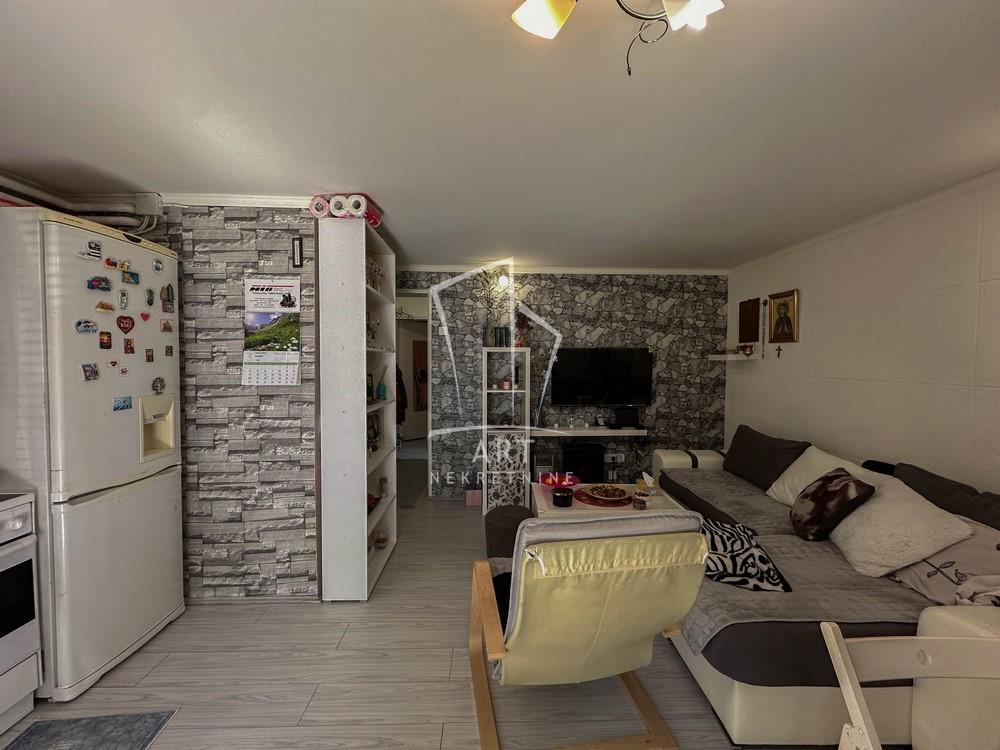 Slika 2 - Veljka Dugoševića,  Kuća na prodaju, 180m2, 340.000€