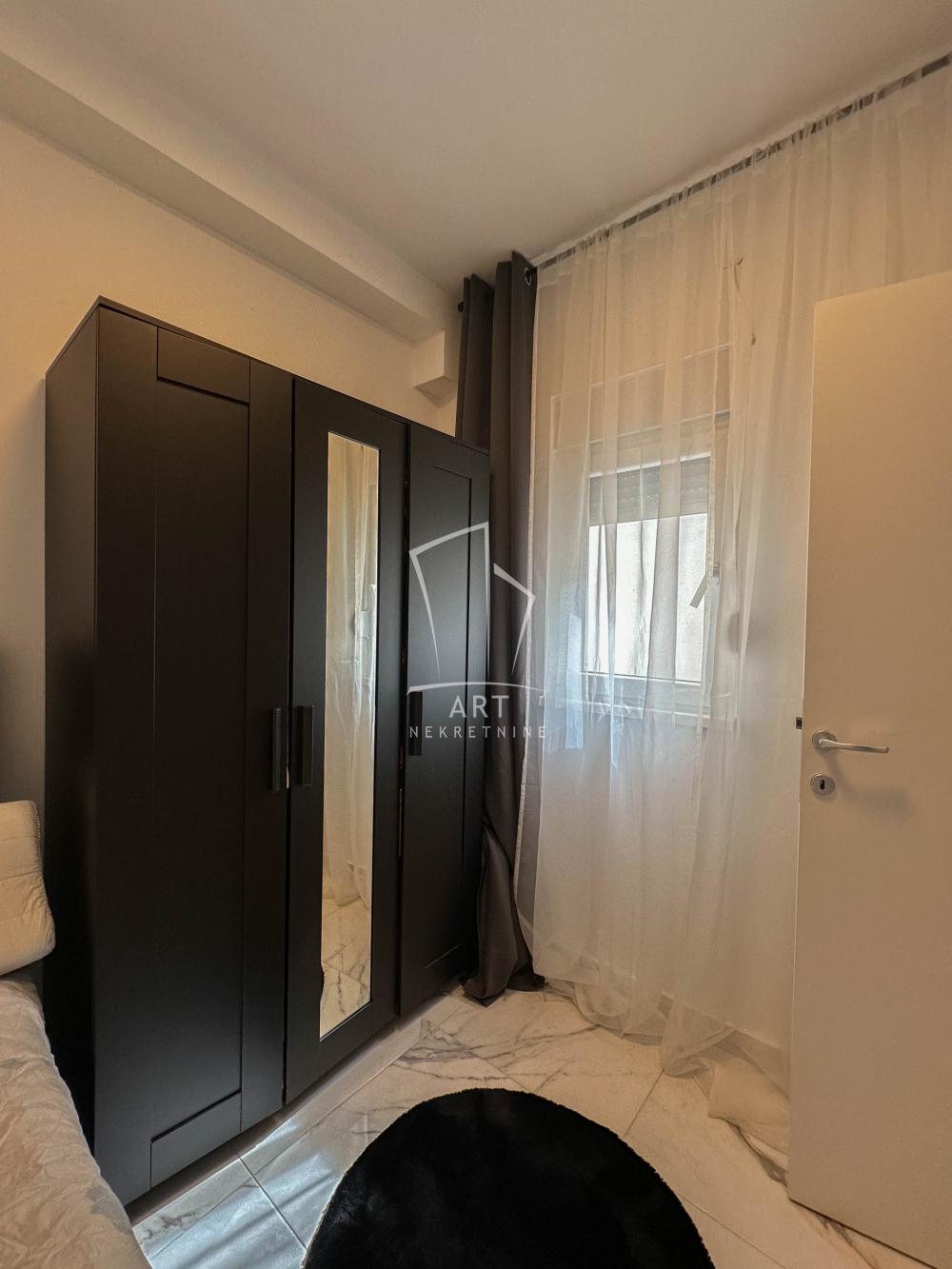 Slika 4 - Milovana Vidakovića, Dvoiposoban stan na prodaju, 50m2, 187.000€